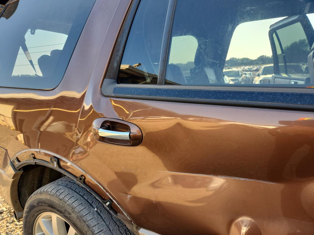 2012 Ford Expedition Xlt Brown vin: 1FMJU1J5XCEF57476