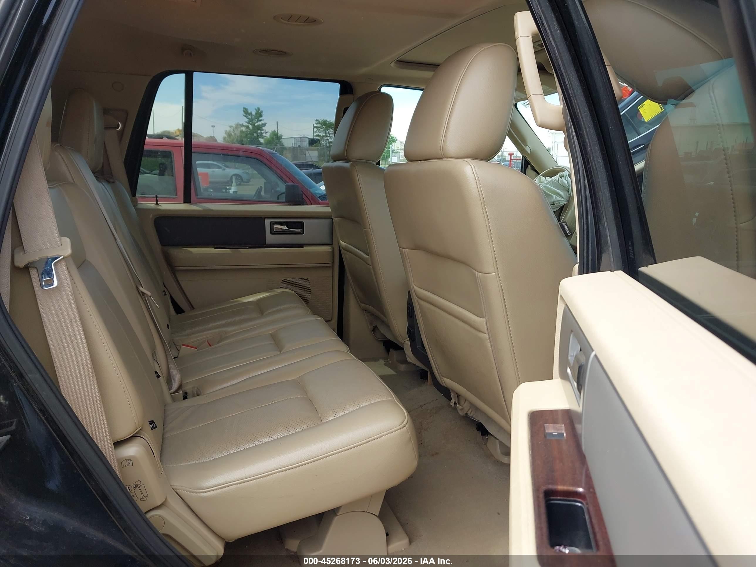 2012 Ford Expedition Xlt Черный vin: 1FMJU1J5XCEF58241
