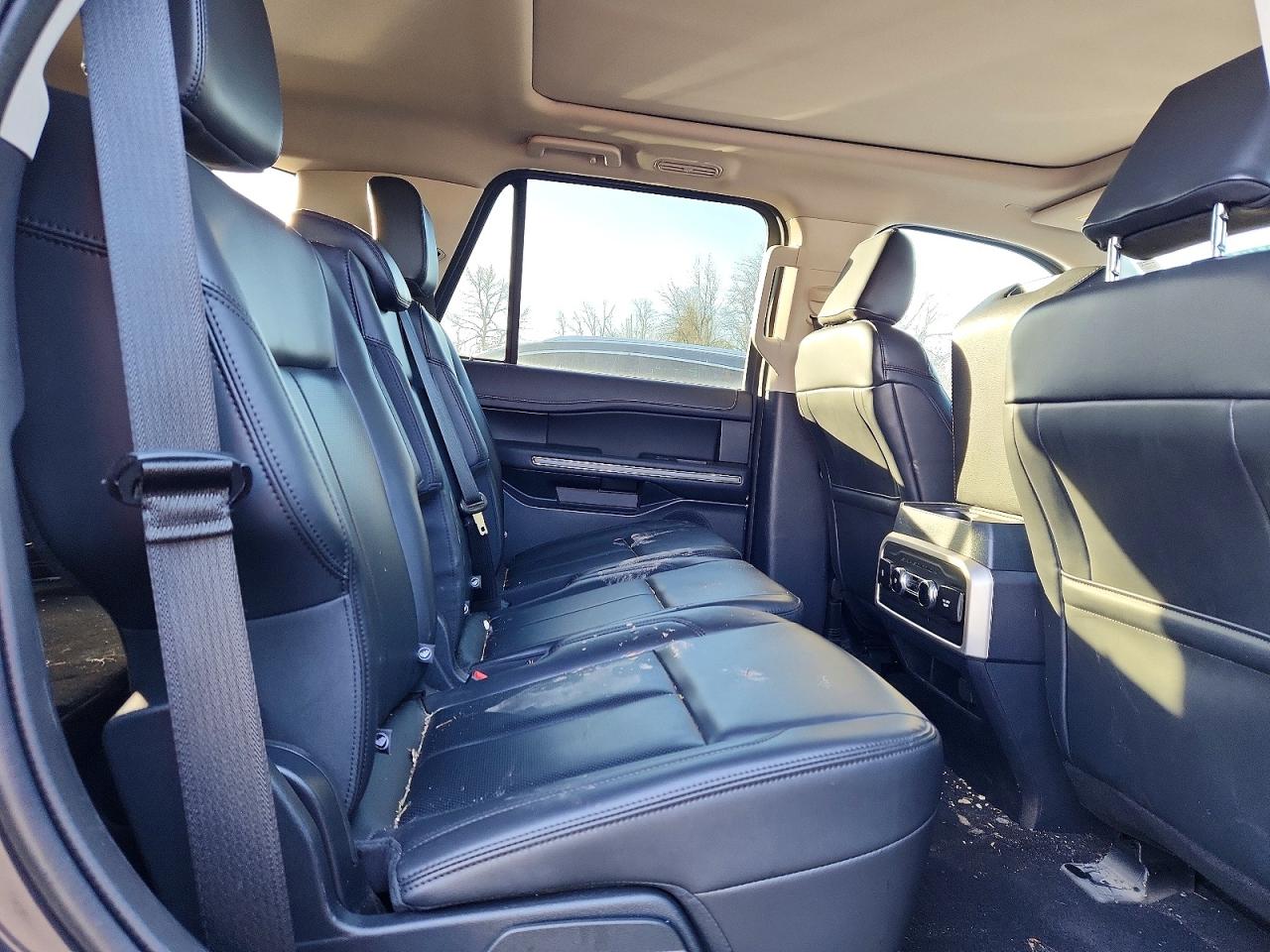 2024 Ford Expedition Xlt Charcoal vin: 1FMJU1J86REB03969