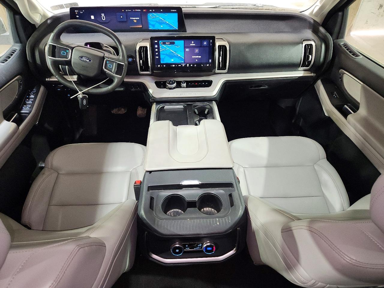 2025 Ford Expedition Active White vin: 1FMJU1J87SEA44680