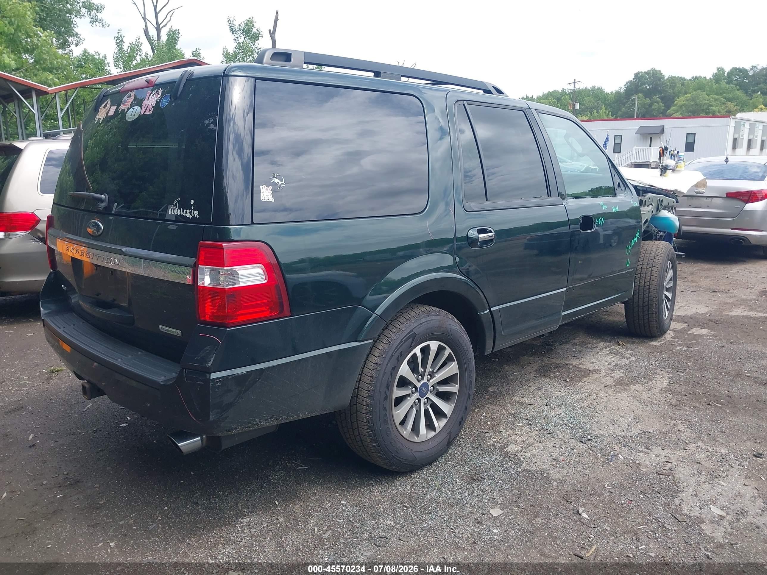 2015 Ford Expedition Xlt Green vin: 1FMJU1JT1FEF30007