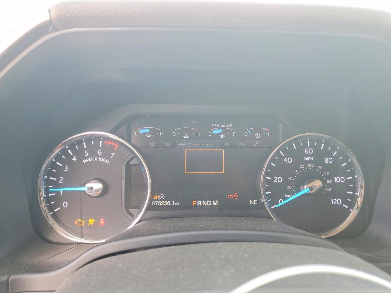 2019 Ford Expedition White vin: 1FMJU1JT2KEA16239
