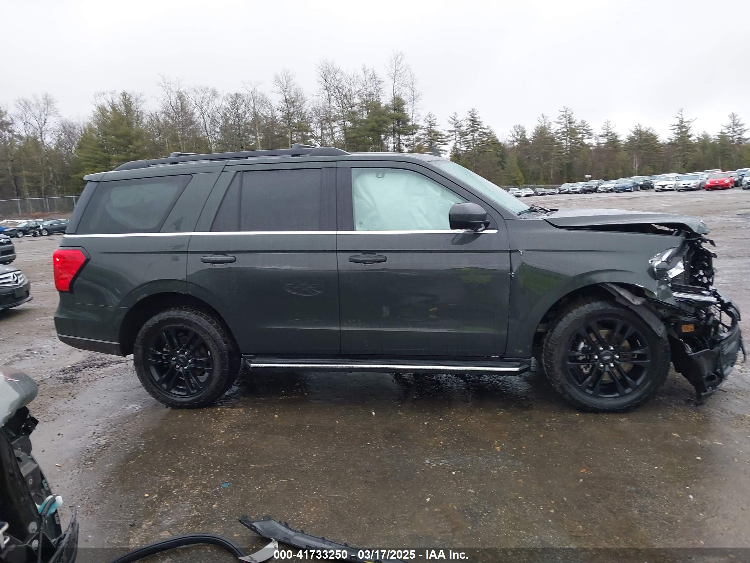 2022 Ford Expedition Xlt Серый vin: 1FMJU1JT2NEA60858