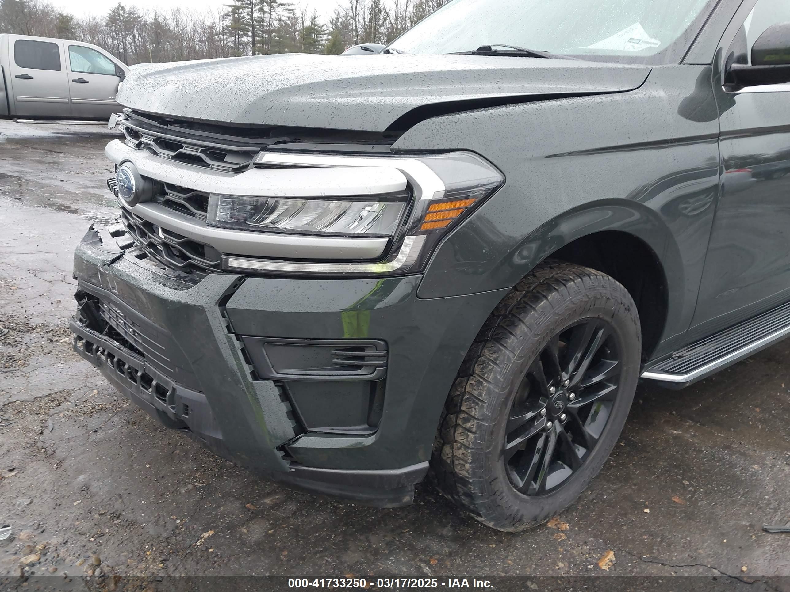 2022 Ford Expedition Xlt Серый vin: 1FMJU1JT2NEA60858