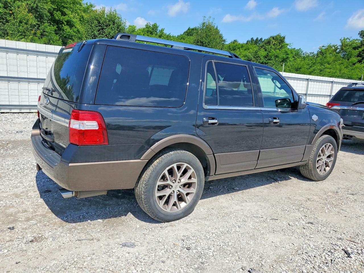 2015 Ford Expedition Xlt Black vin: 1FMJU1JT3FEF33510
