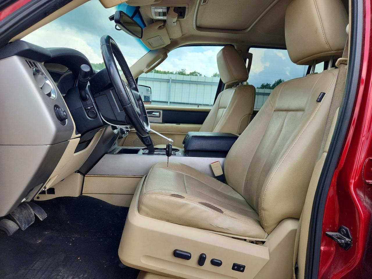 2016 Ford Expedition Xlt Red vin: 1FMJU1JT4GEF56831