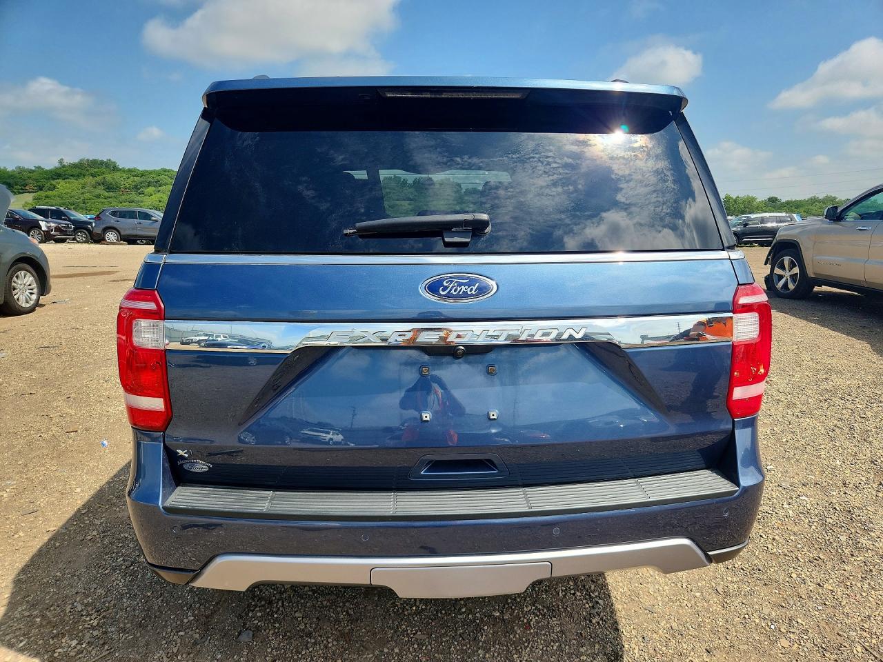 2020 Ford Expedition Xlt Blue vin: 1FMJU1JT5LEA91549