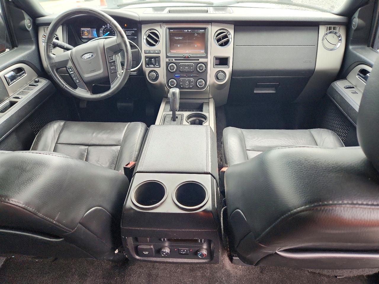 2015 Ford Expedition Xlt Silver vin: 1FMJU1JT6FEF05331