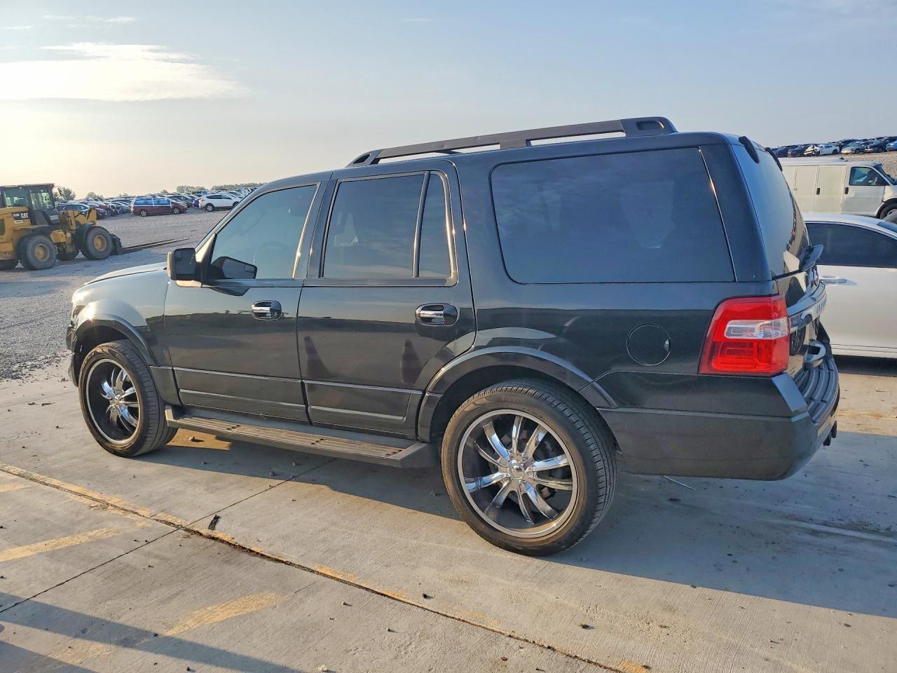 2015 Ford Expedition Xlt Black vin: 1FMJU1JT6FEF26910