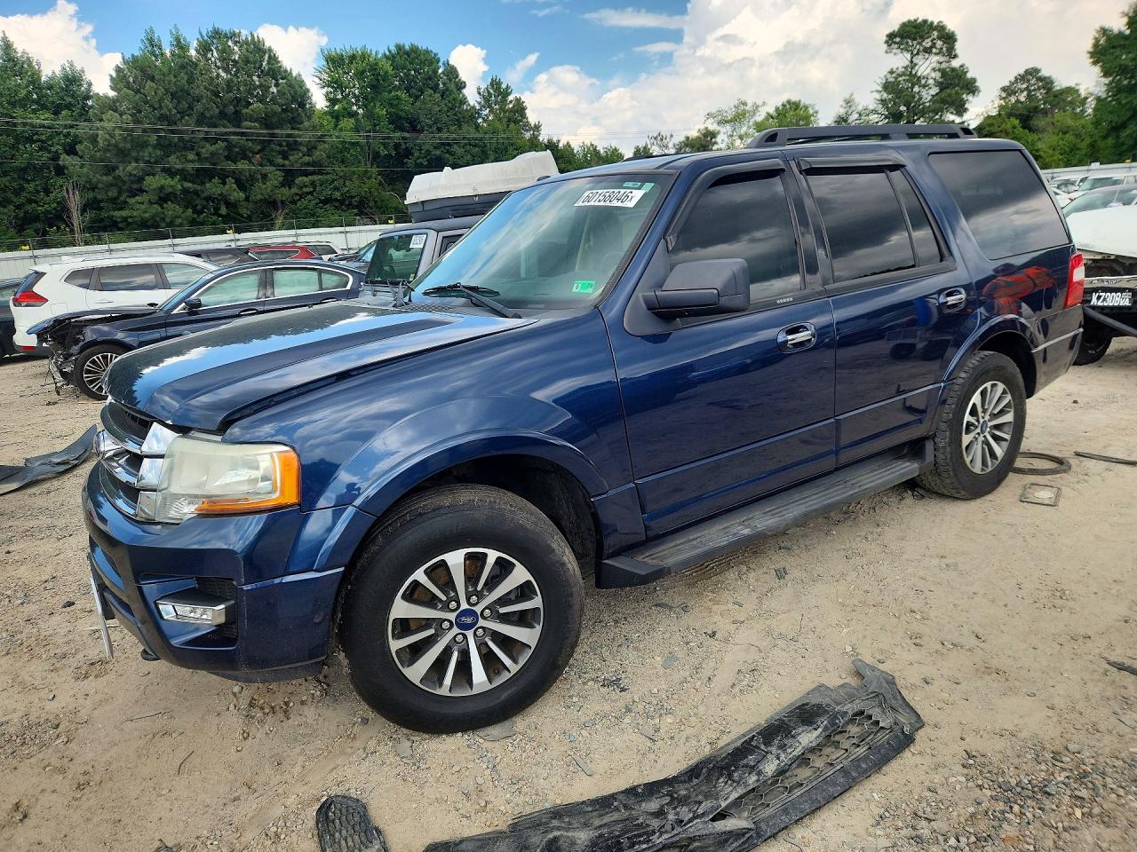 2015 Ford Expedition Xlt Blue vin: 1FMJU1JT7FEF01868