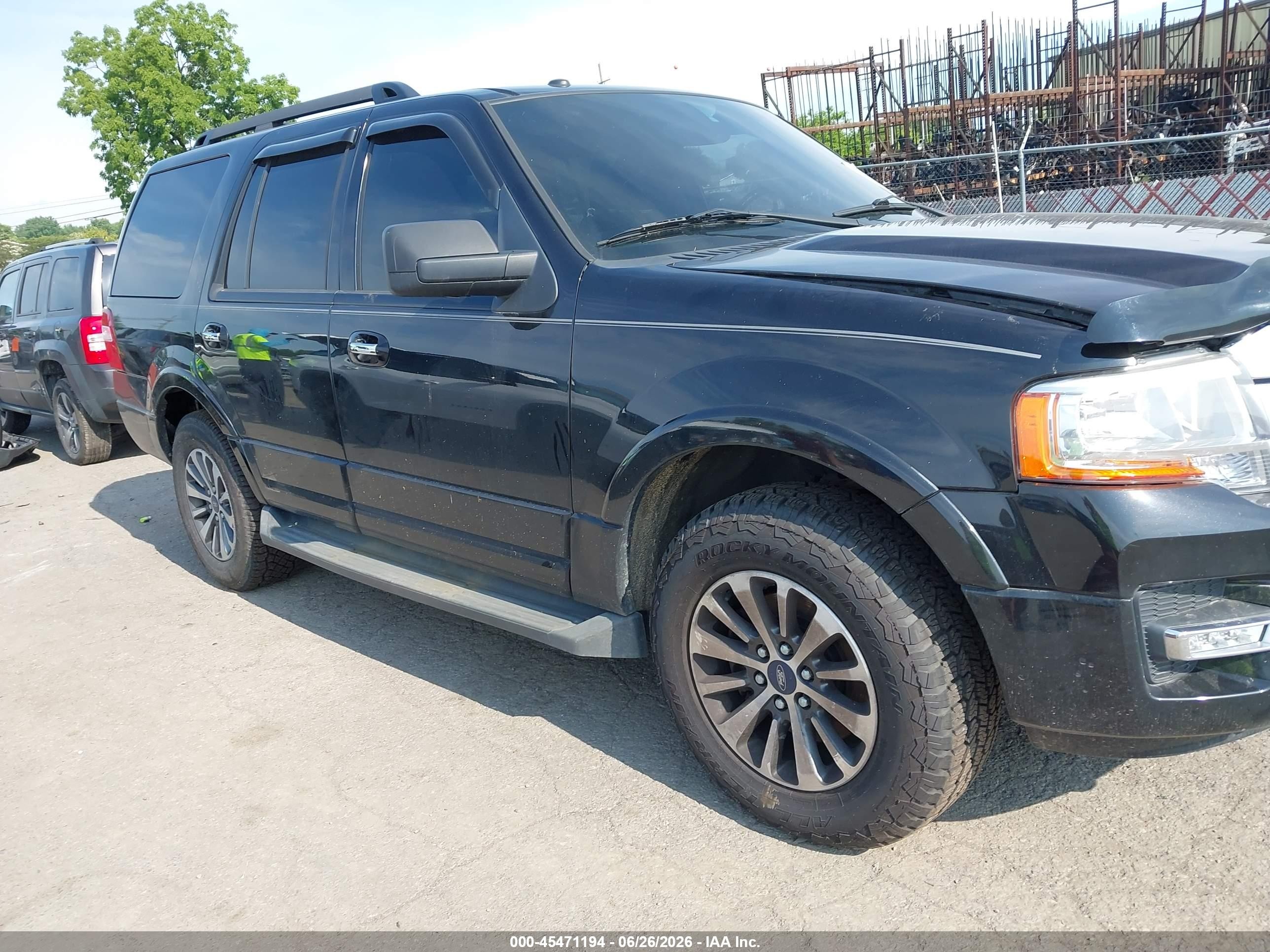 1FMJU1JT7FEF19027
