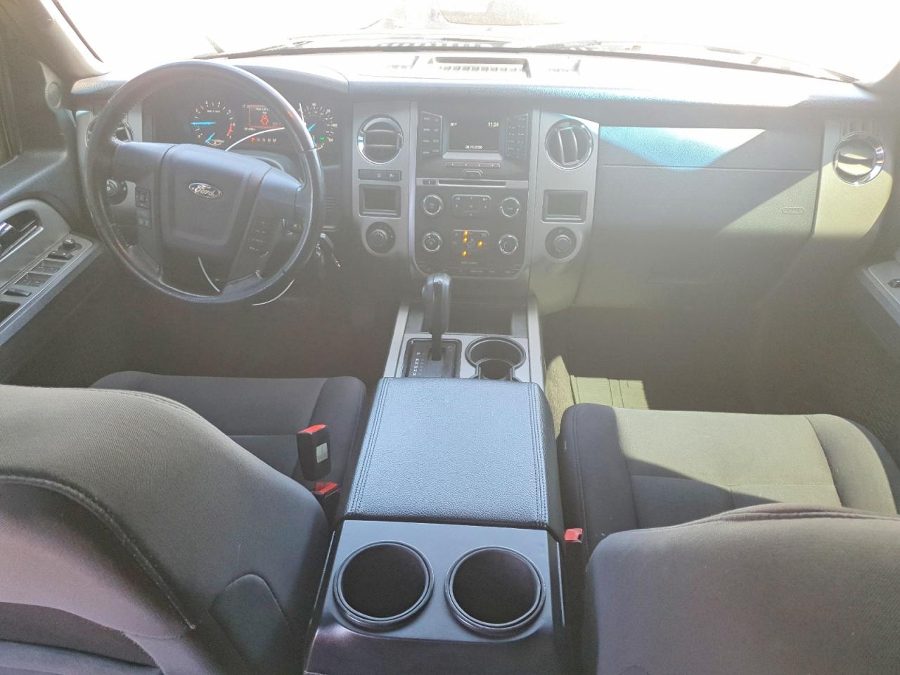 2015 Ford Expedition Xlt Silver vin: 1FMJU1JT8FEF04746