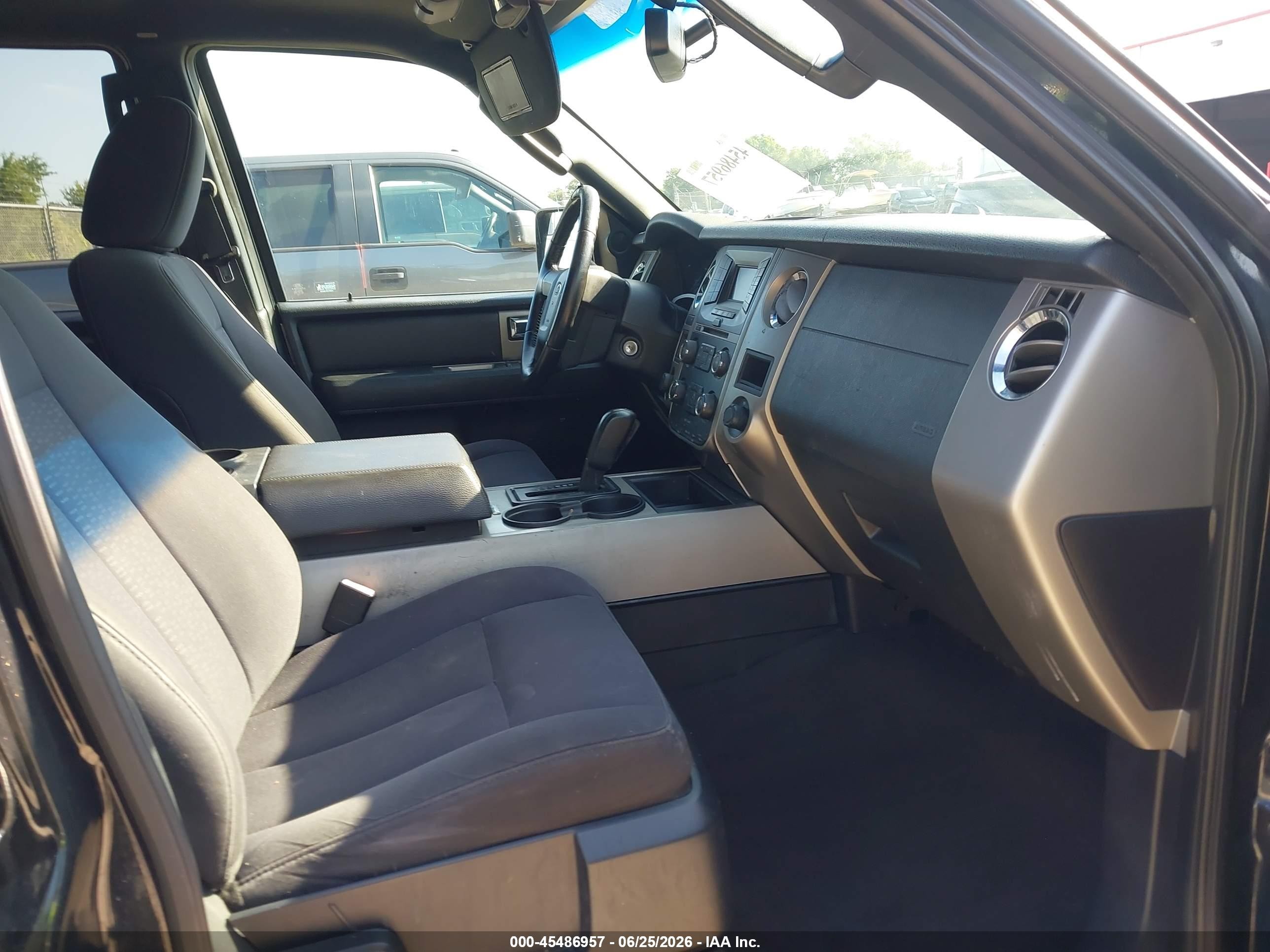 2015 Ford Expedition Xlt Black vin: 1FMJU1JTXFEF26683