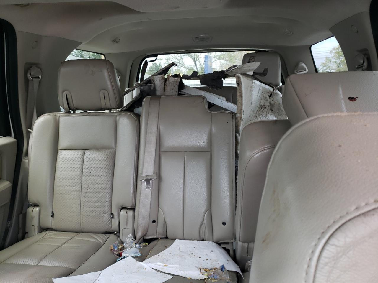2011 Ford Expedition Limited White vin: 1FMJU1K50BEF32129