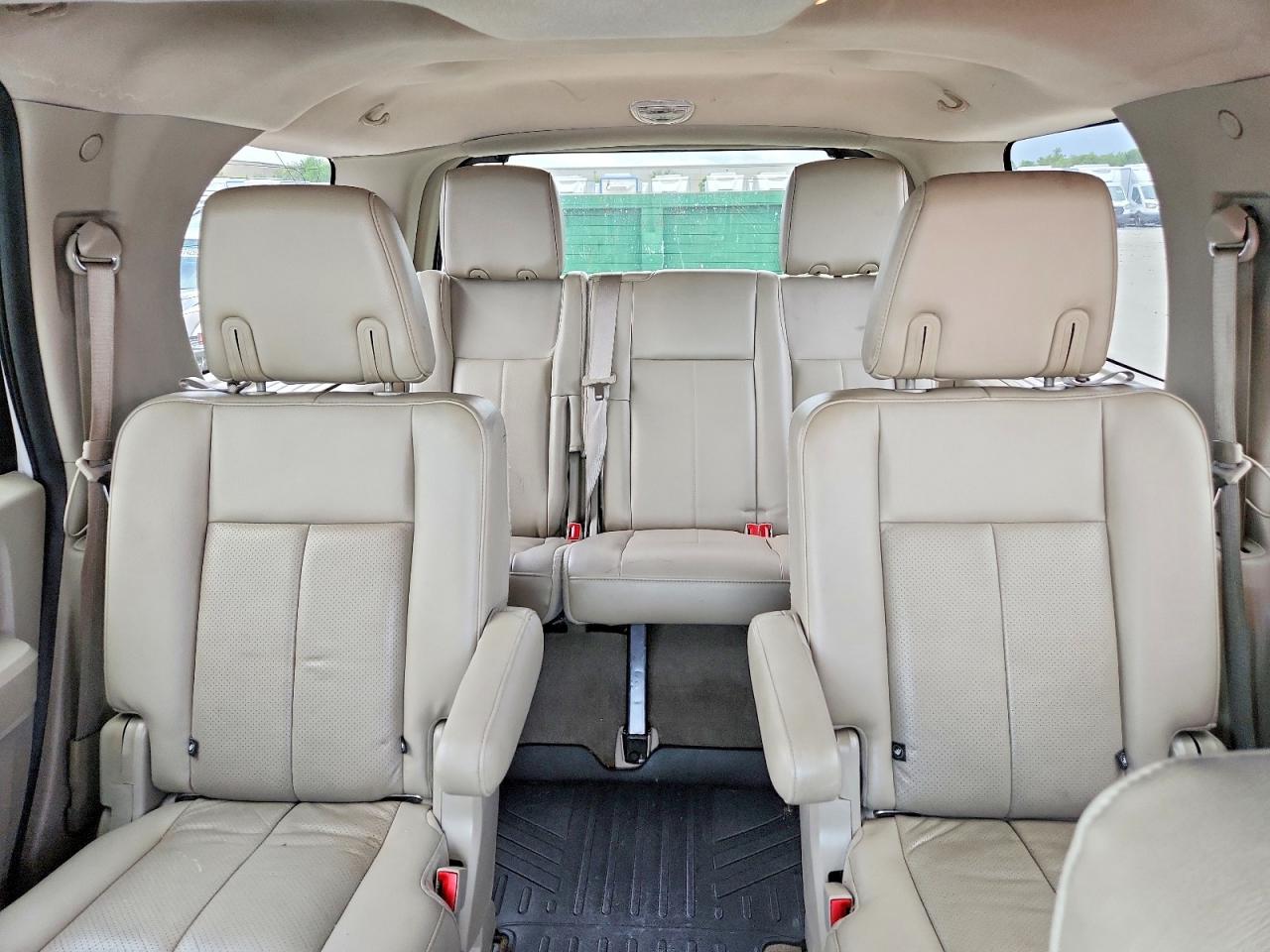2013 Ford Expedition Limited White vin: 1FMJU1K50DEF62928