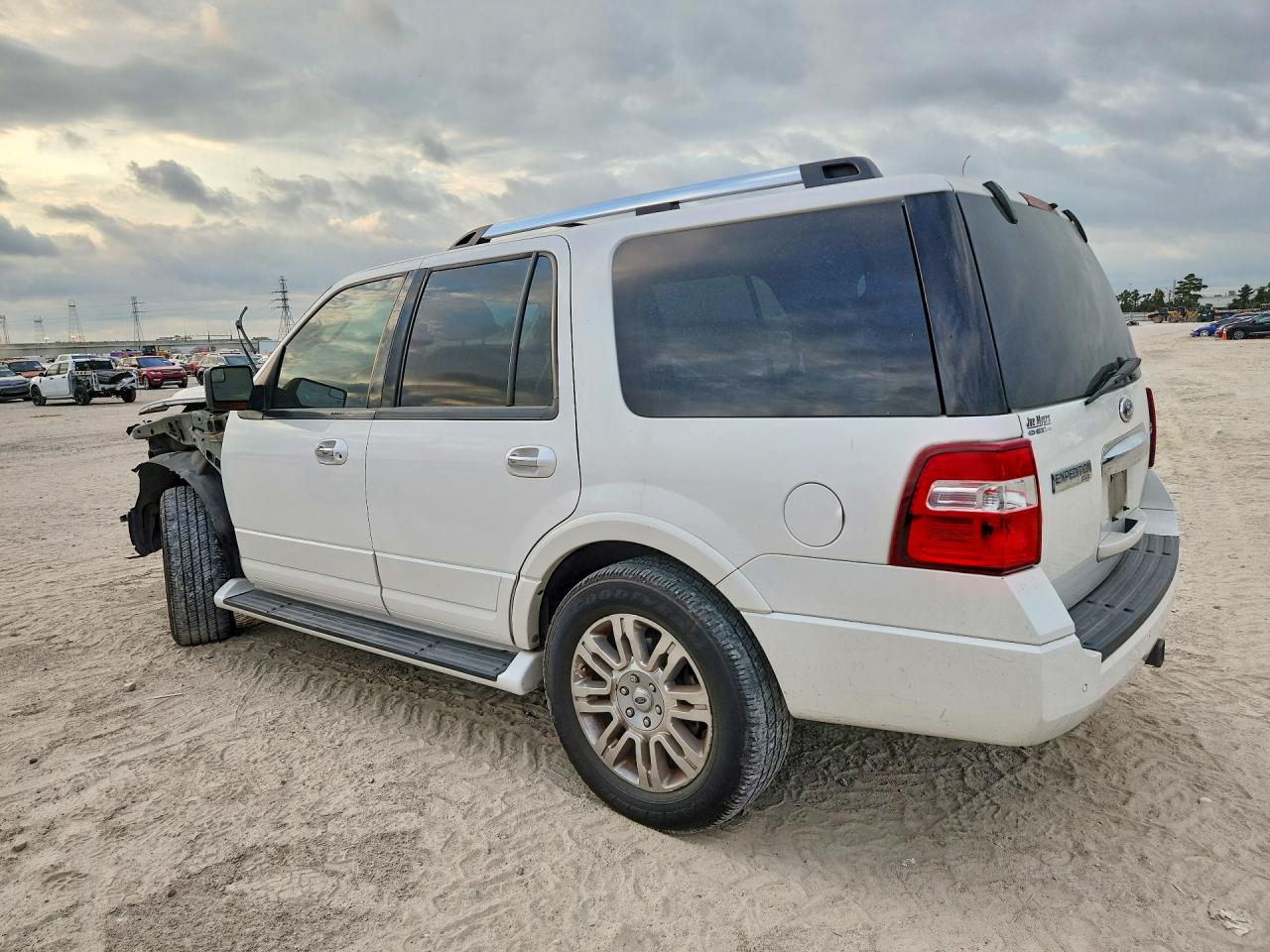 2014 Ford Expedition Limited White vin: 1FMJU1K50EEF41739