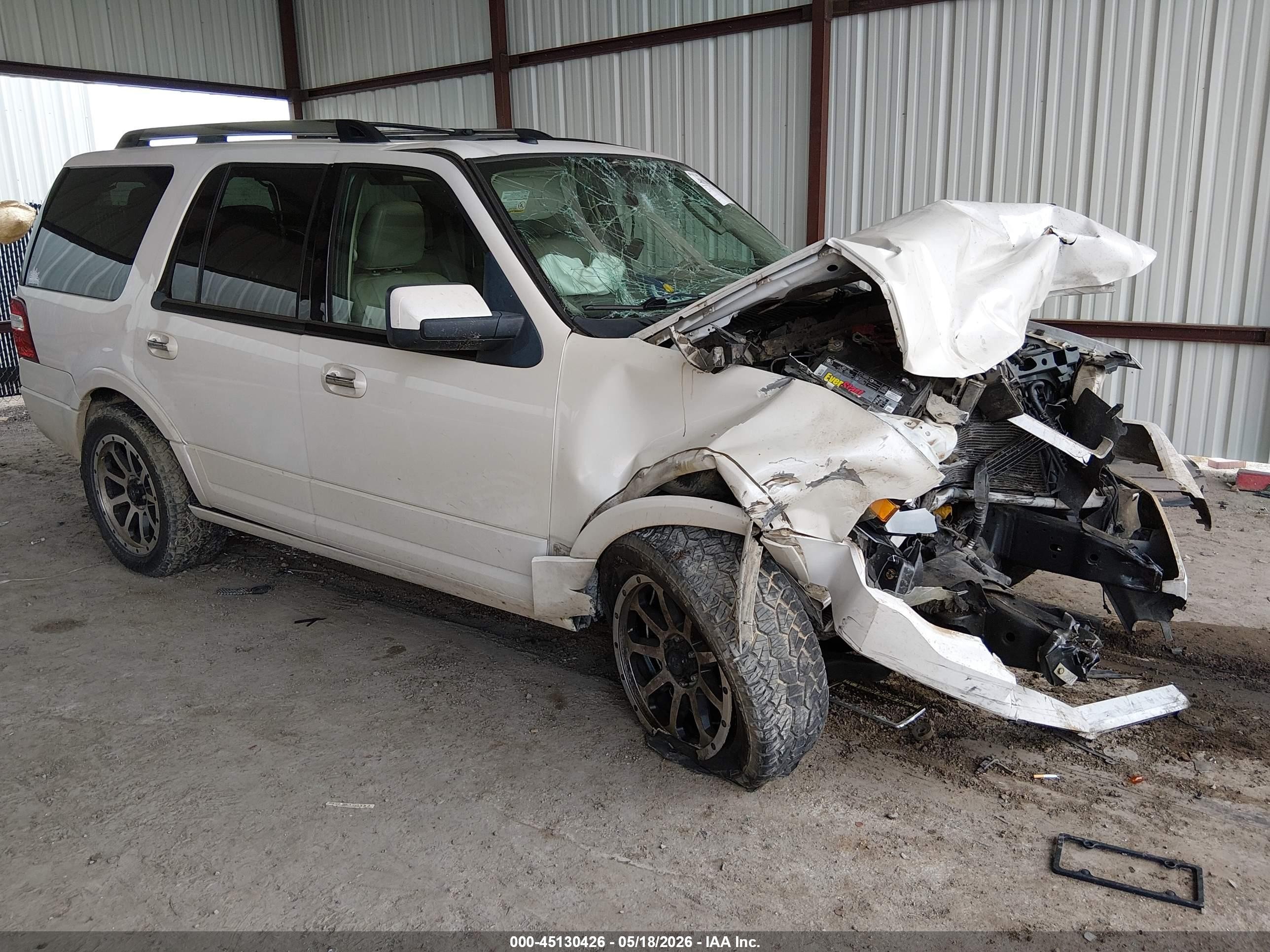 2010 Ford Expedition Limited White vin: 1FMJU1K51AEA00449