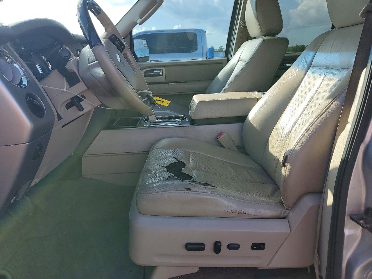 2012 Ford Expedition Limited Gray vin: 1FMJU1K51CEF12604