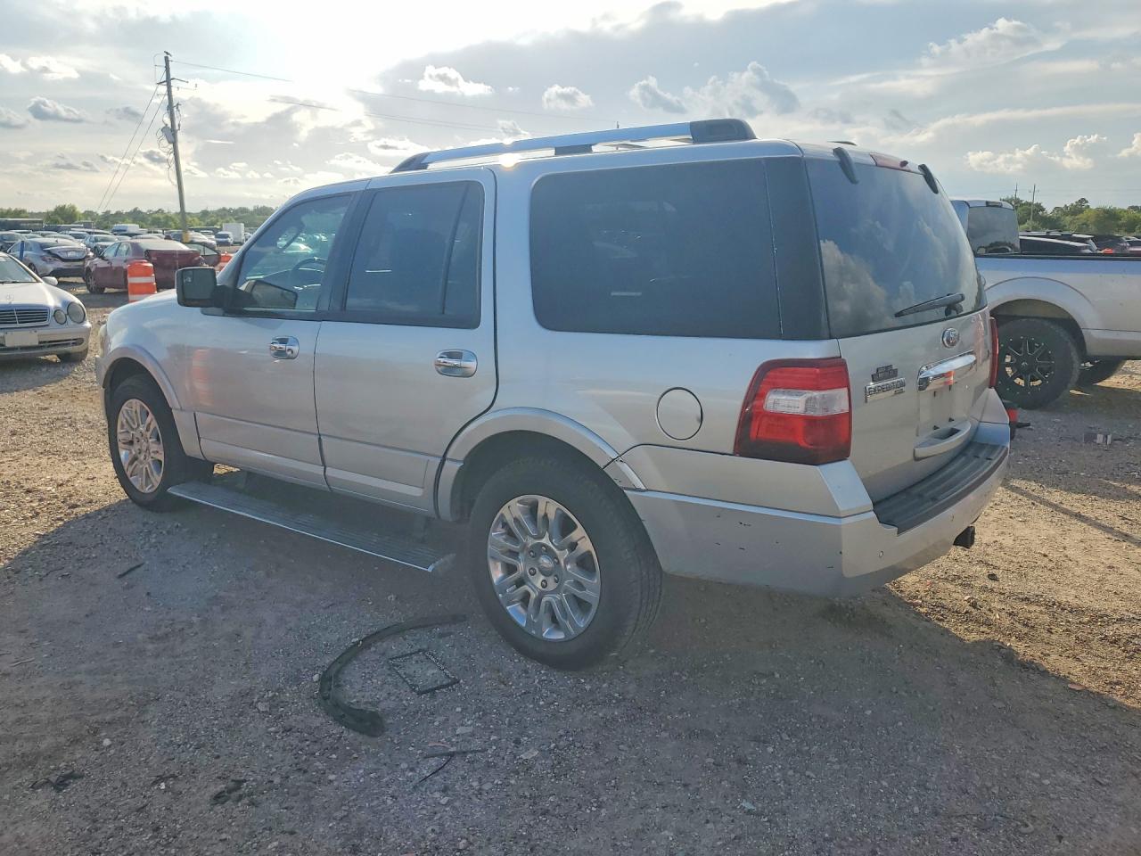 2012 Ford Expedition Limited Gray vin: 1FMJU1K51CEF12604