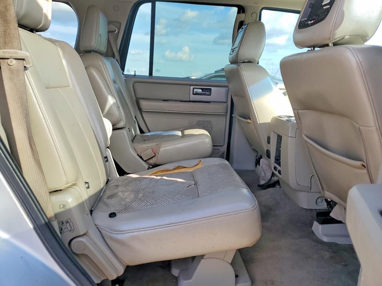 2012 Ford Expedition Limited Gray vin: 1FMJU1K51CEF12604