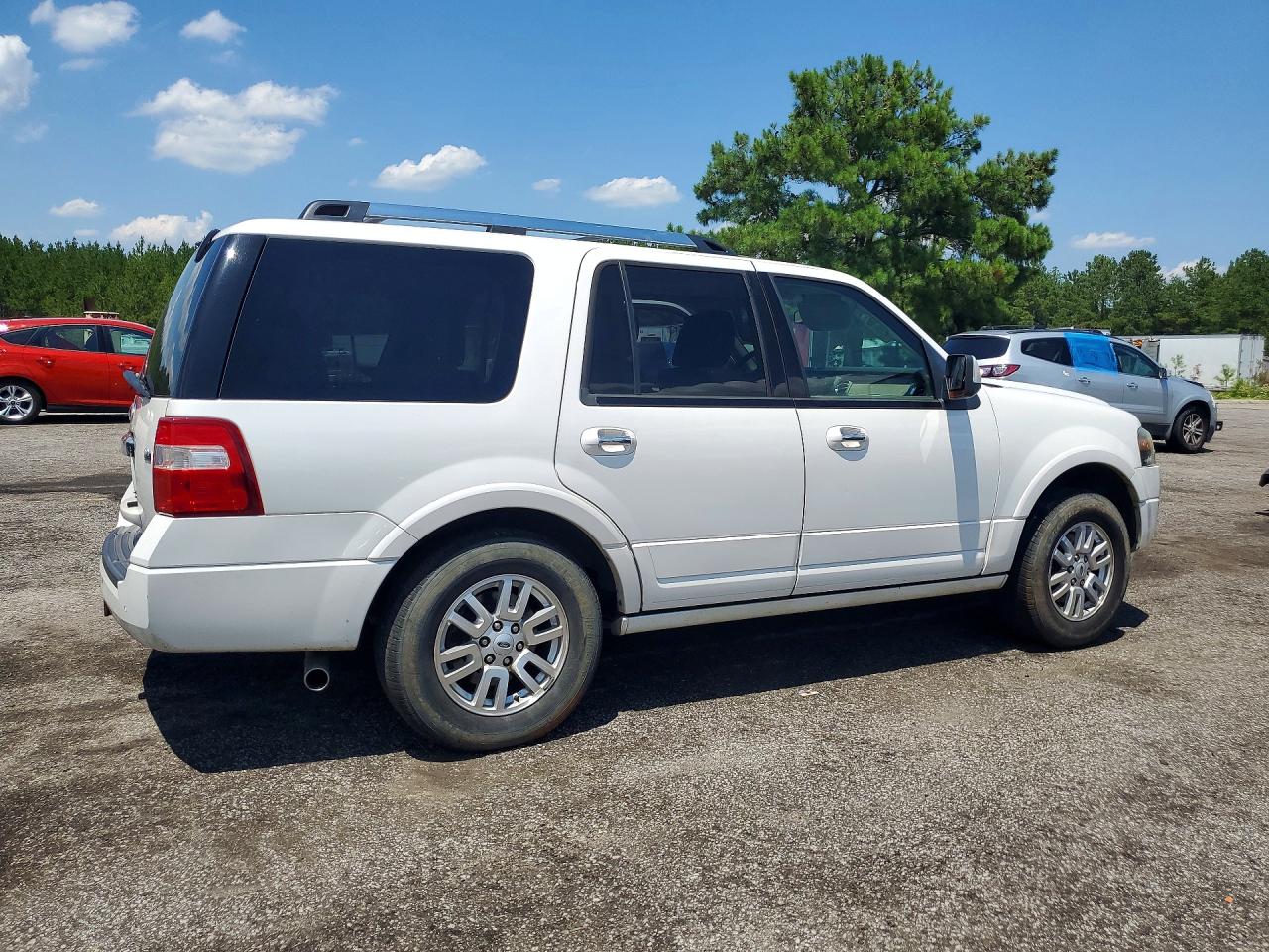 2013 Ford Expedition Limited White vin: 1FMJU1K51DEF41134