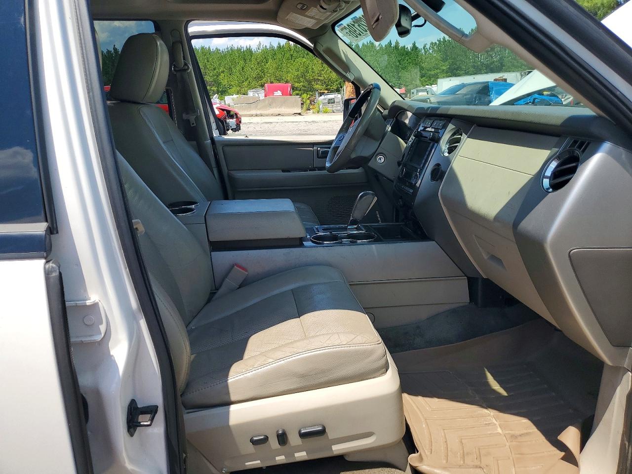 2013 Ford Expedition Limited White vin: 1FMJU1K51DEF41134