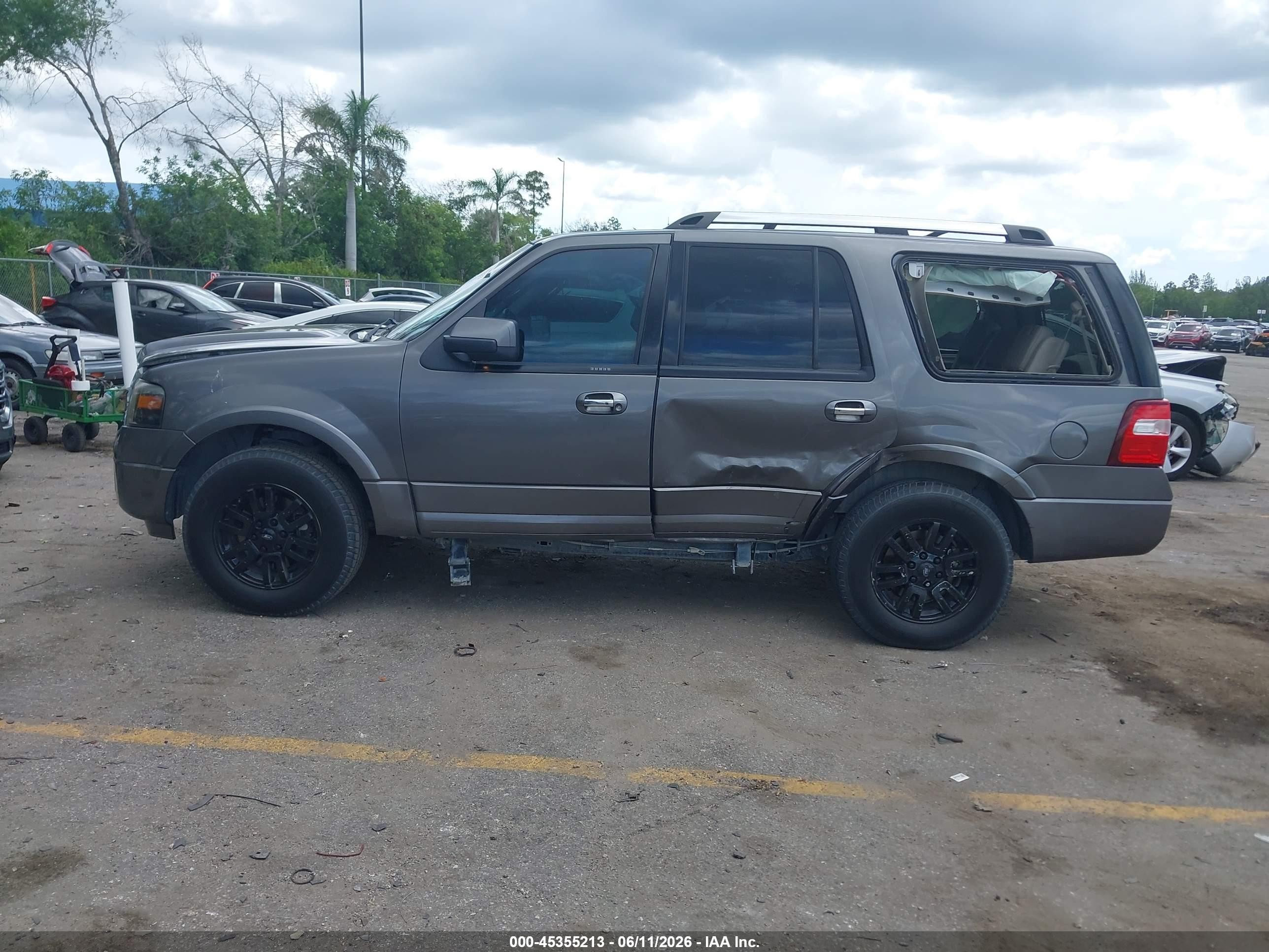 2014 Ford Expedition Limited Gray vin: 1FMJU1K51EEF00309