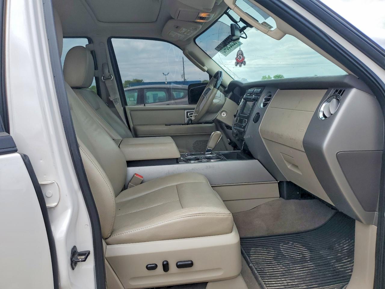 2012 Ford Expedition Limited Белый vin: 1FMJU1K52CEF41206