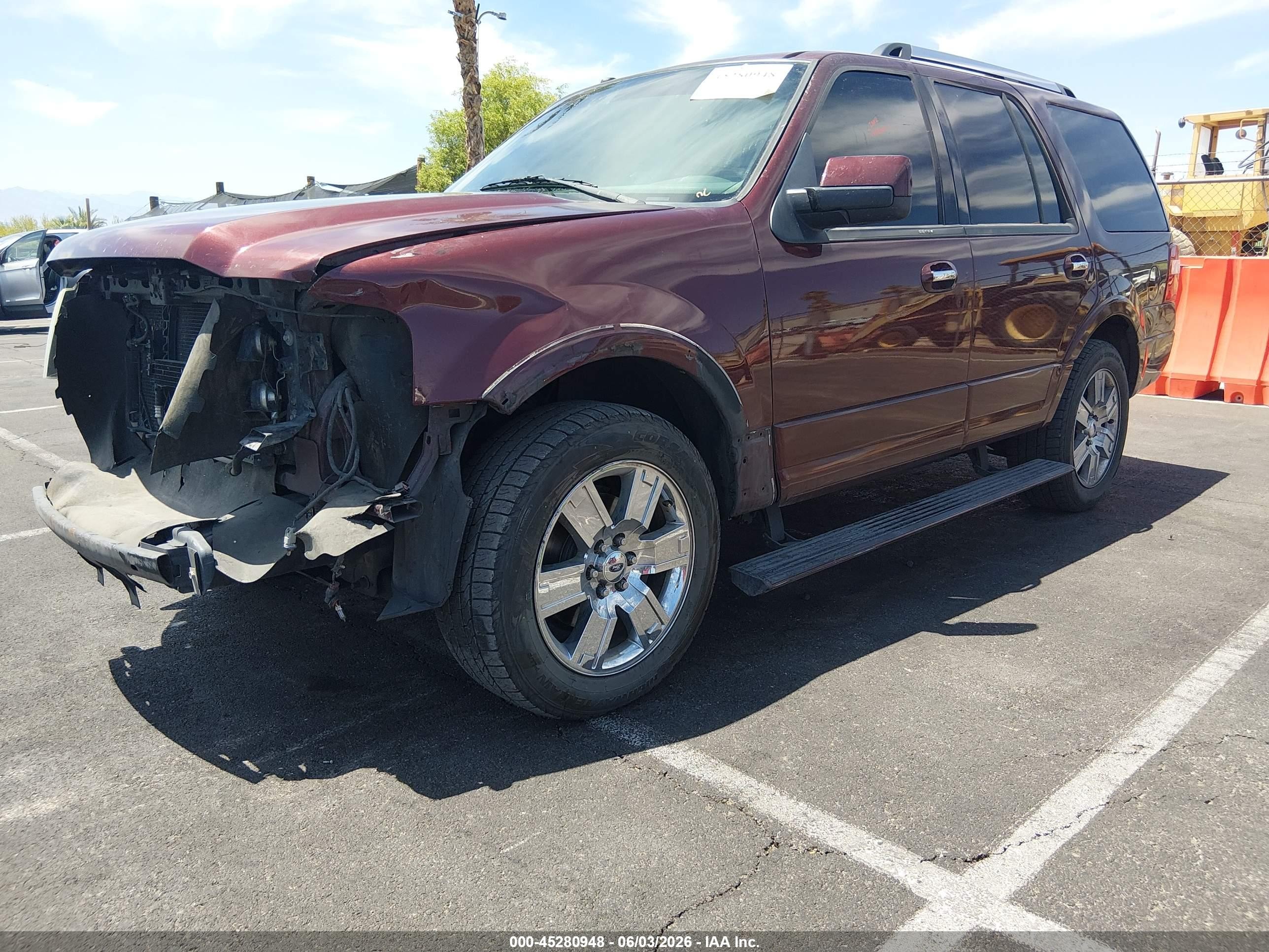 2010 Ford Expedition Limited Red vin: 1FMJU1K53AEA63486