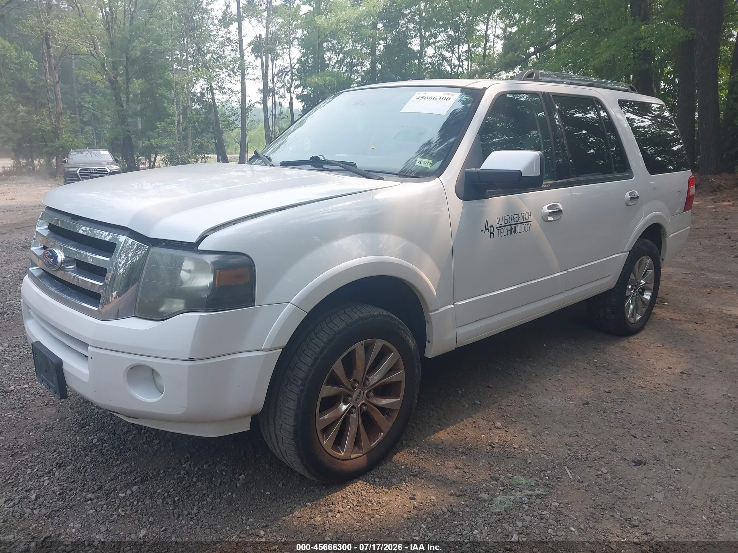 2011 Ford Expedition Limited White vin: 1FMJU1K53BEF29323