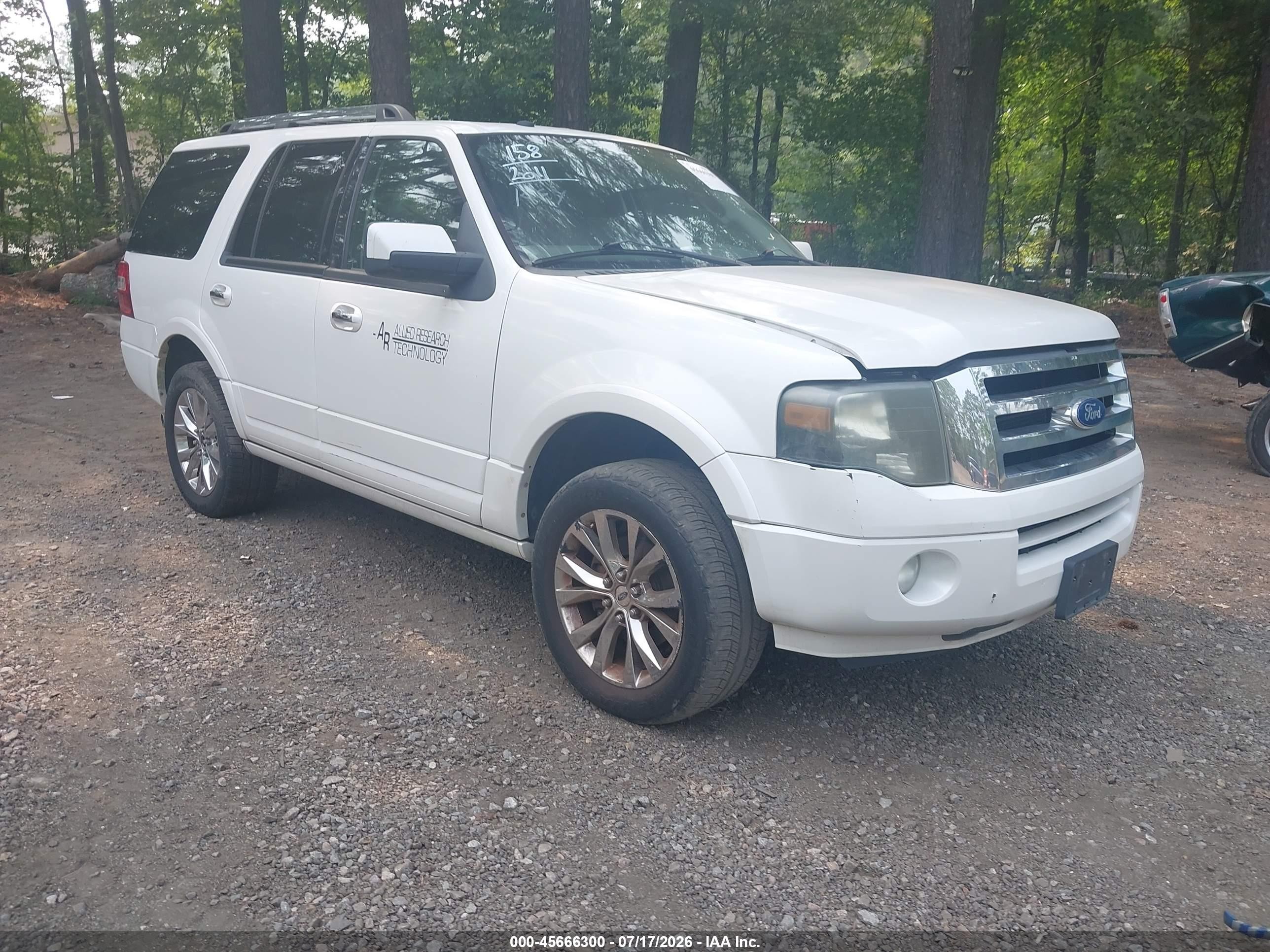2011 Ford Expedition Limited White vin: 1FMJU1K53BEF29323