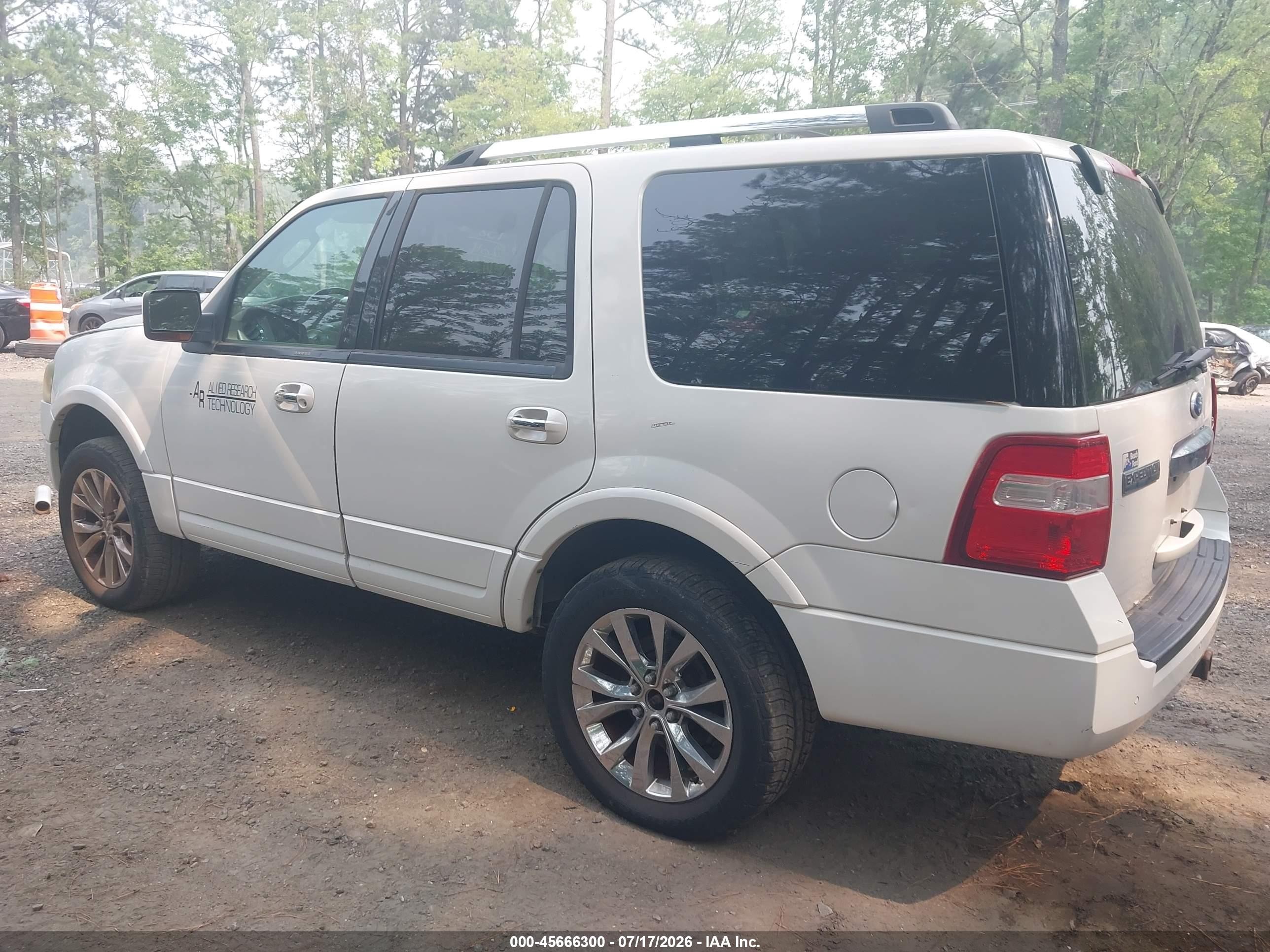 2011 Ford Expedition Limited White vin: 1FMJU1K53BEF29323