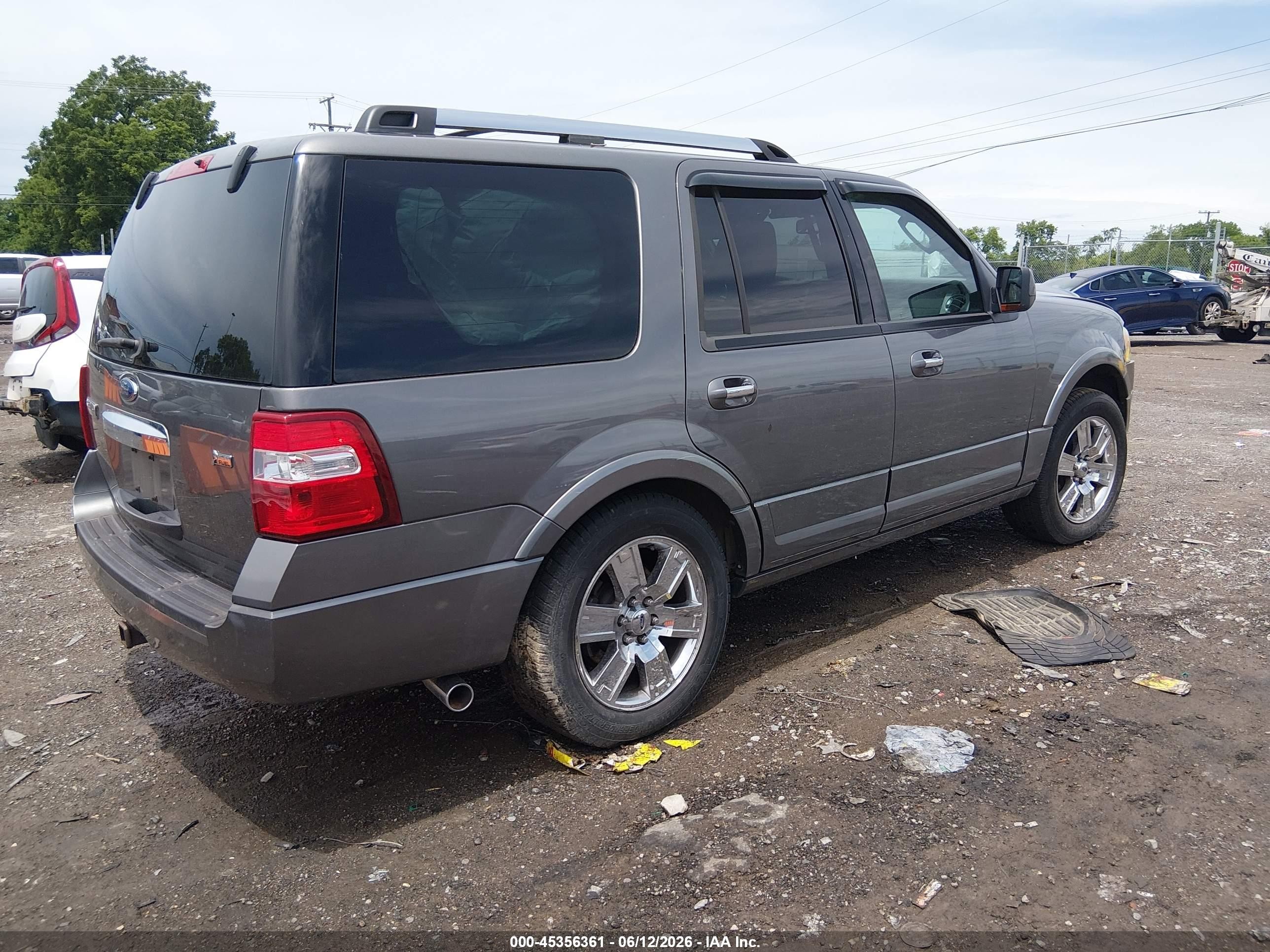 2010 Ford Expedition Limited Серый vin: 1FMJU1K54AEA76490