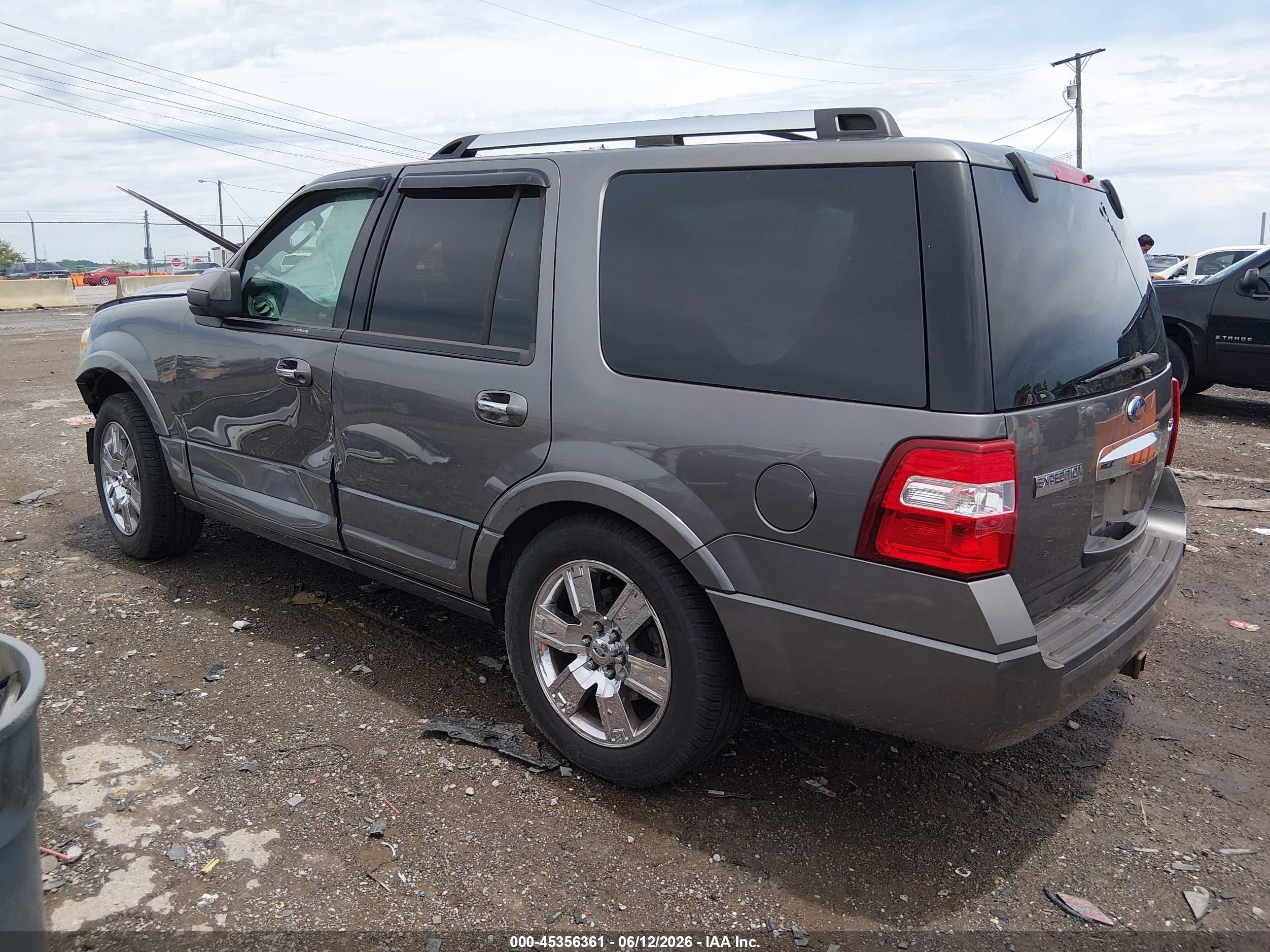 2010 Ford Expedition Limited Серый vin: 1FMJU1K54AEA76490