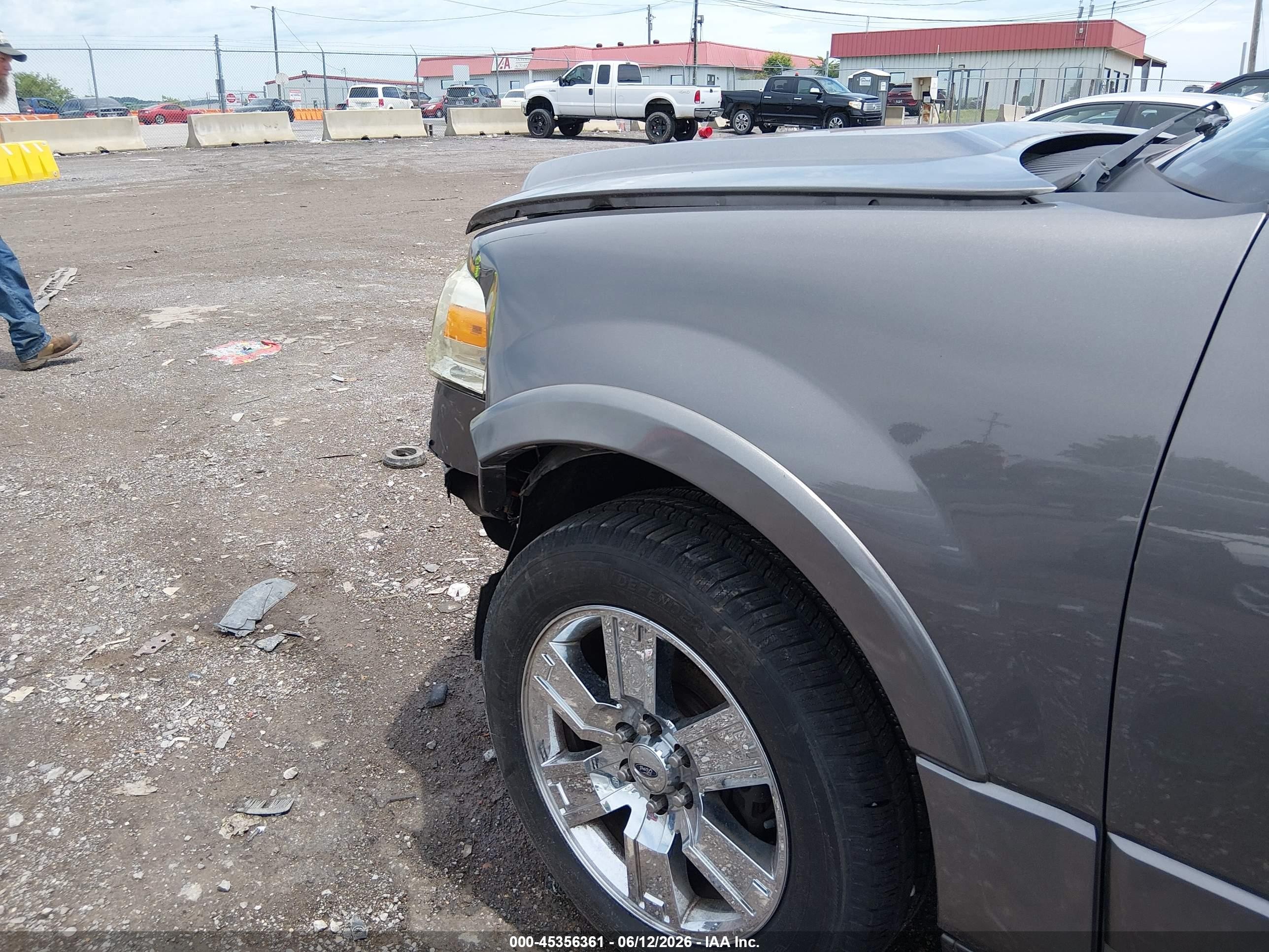 2010 Ford Expedition Limited Серый vin: 1FMJU1K54AEA76490