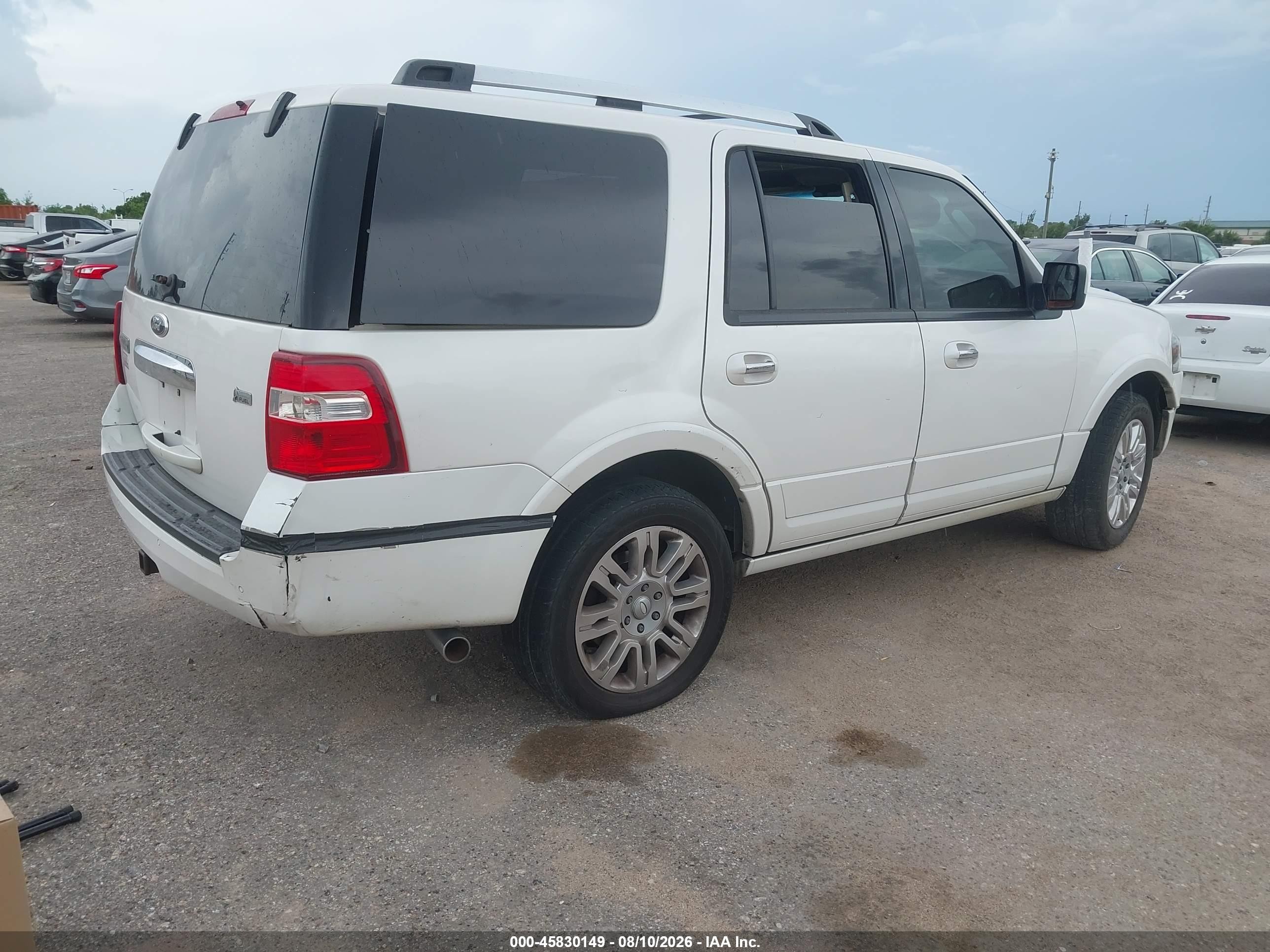 2012 Ford Expedition Limited White vin: 1FMJU1K55CEF62597