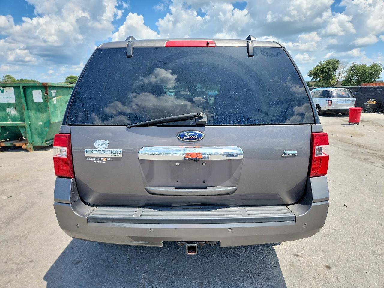 2013 Ford Expedition Limited Gray vin: 1FMJU1K55DEF46028