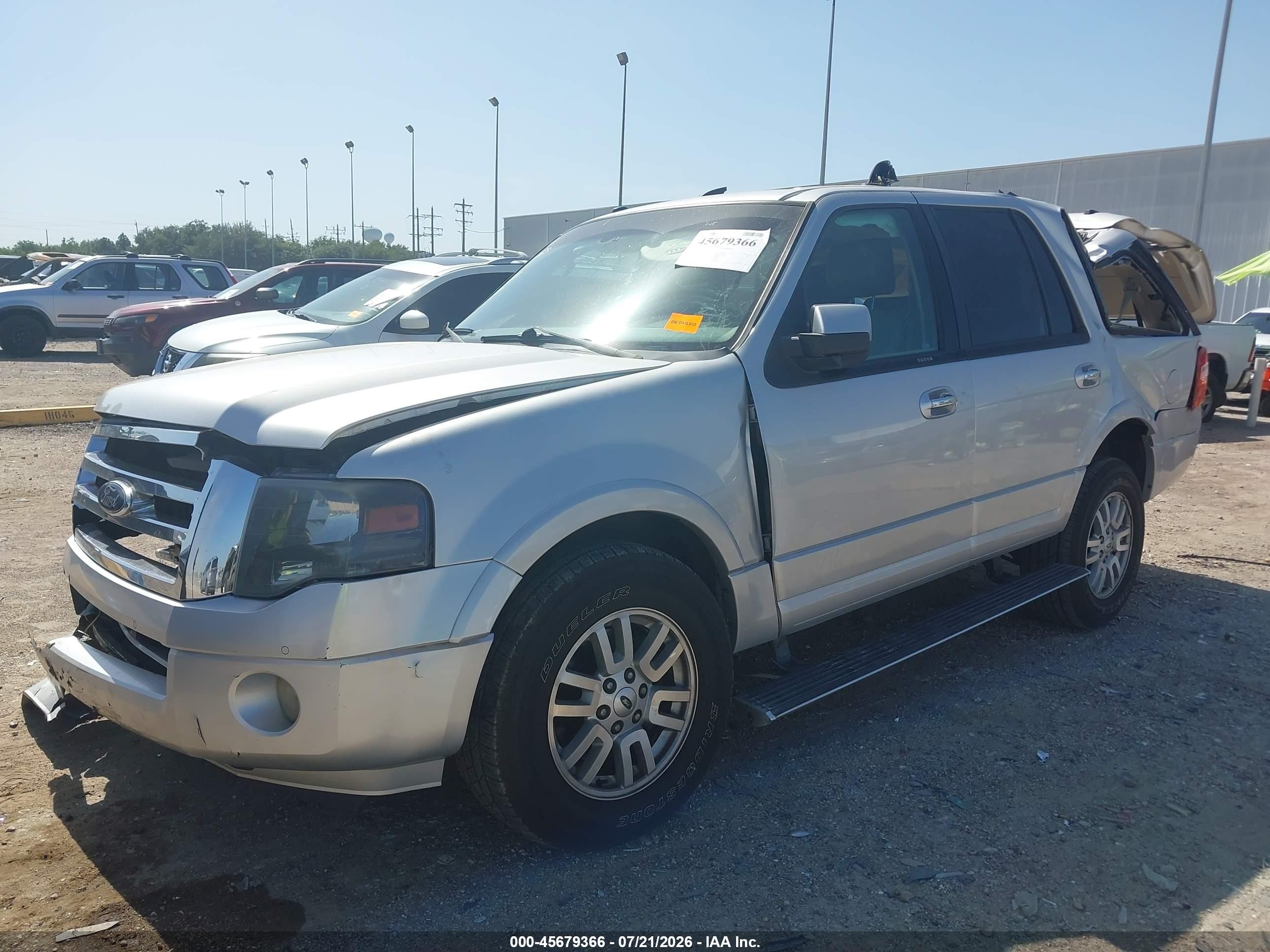 2013 Ford Expedition Limited Silver vin: 1FMJU1K55DEF58549