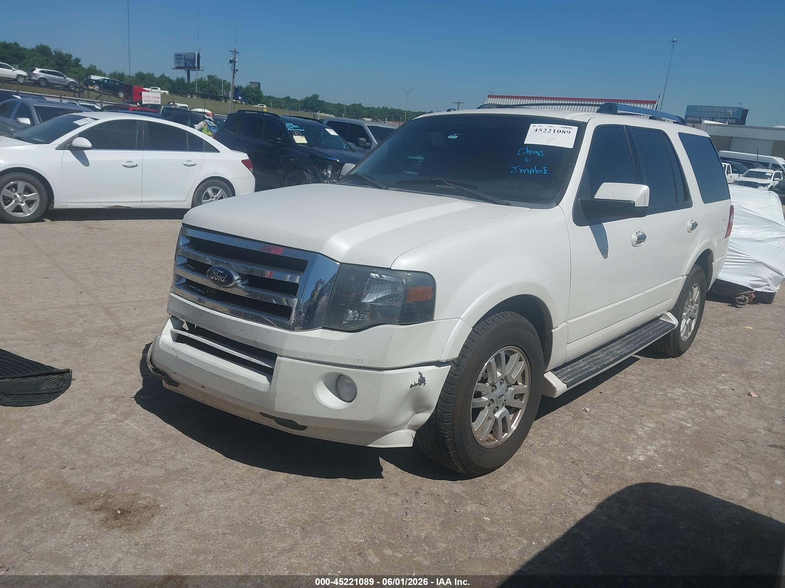 2014 Ford Expedition Limited White vin: 1FMJU1K55EEF47682