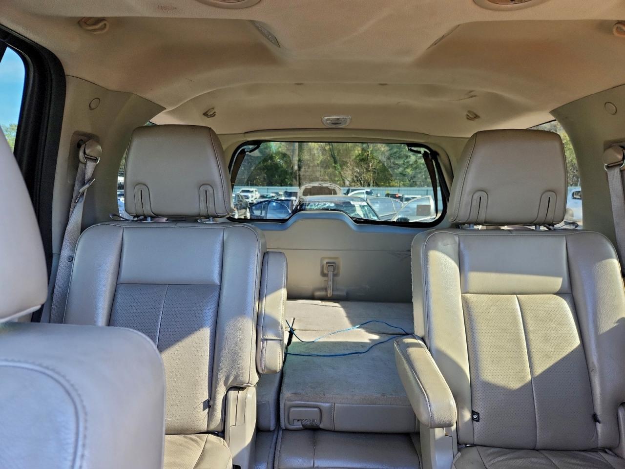 2012 Ford Expedition Limited Серый vin: 1FMJU1K56CEF04983