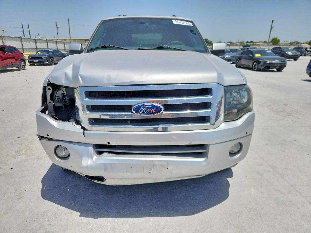 2014 Ford Expedition Silver vin: 1FMJU1K56EEF62563