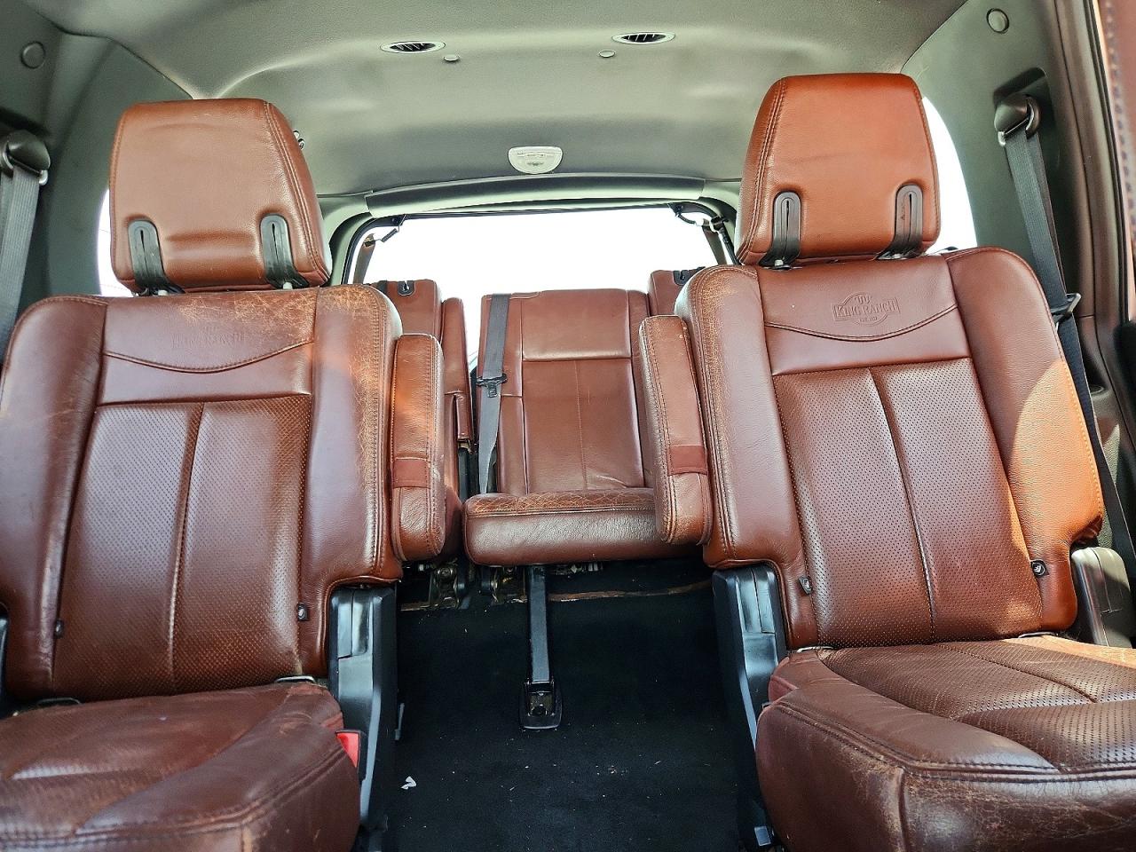 2014 Ford Expedition Silver vin: 1FMJU1K56EEF62563
