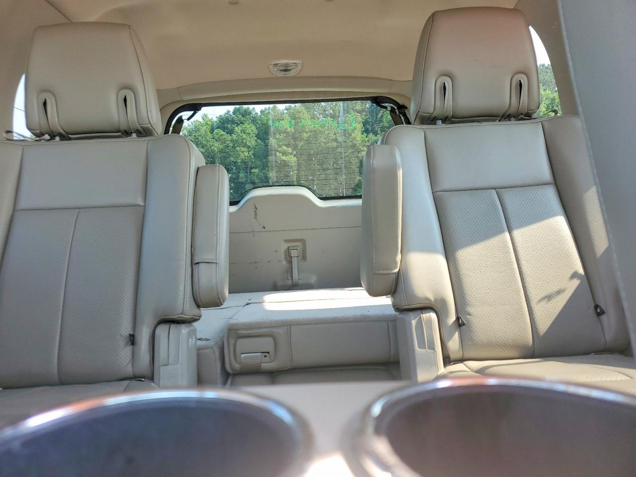 2012 Ford Expedition Limited Silver vin: 1FMJU1K57CEF33067