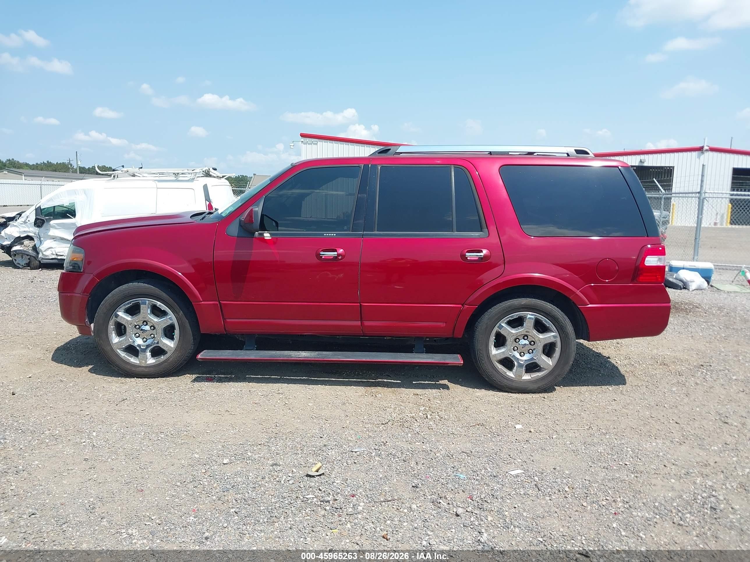 2013 Ford Expedition Limited Red vin: 1FMJU1K57DEF50260