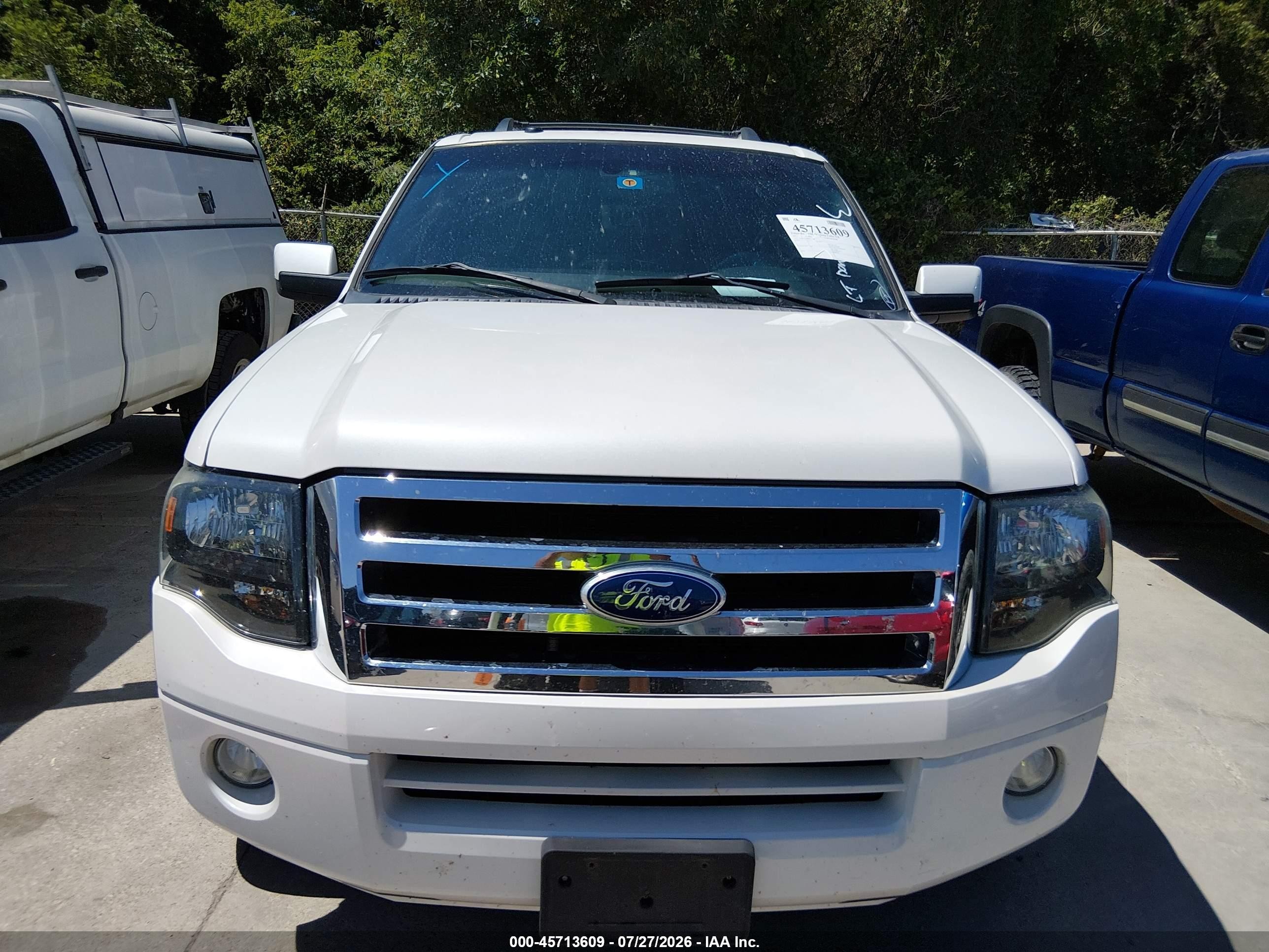 2011 Ford Expedition Limited White vin: 1FMJU1K58BEF35988