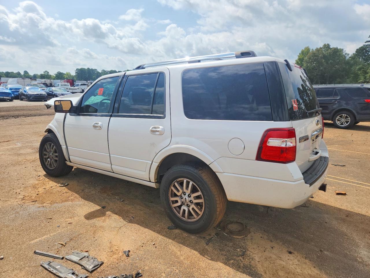 2012 Ford Expedition Limited White vin: 1FMJU1K58CEF15435
