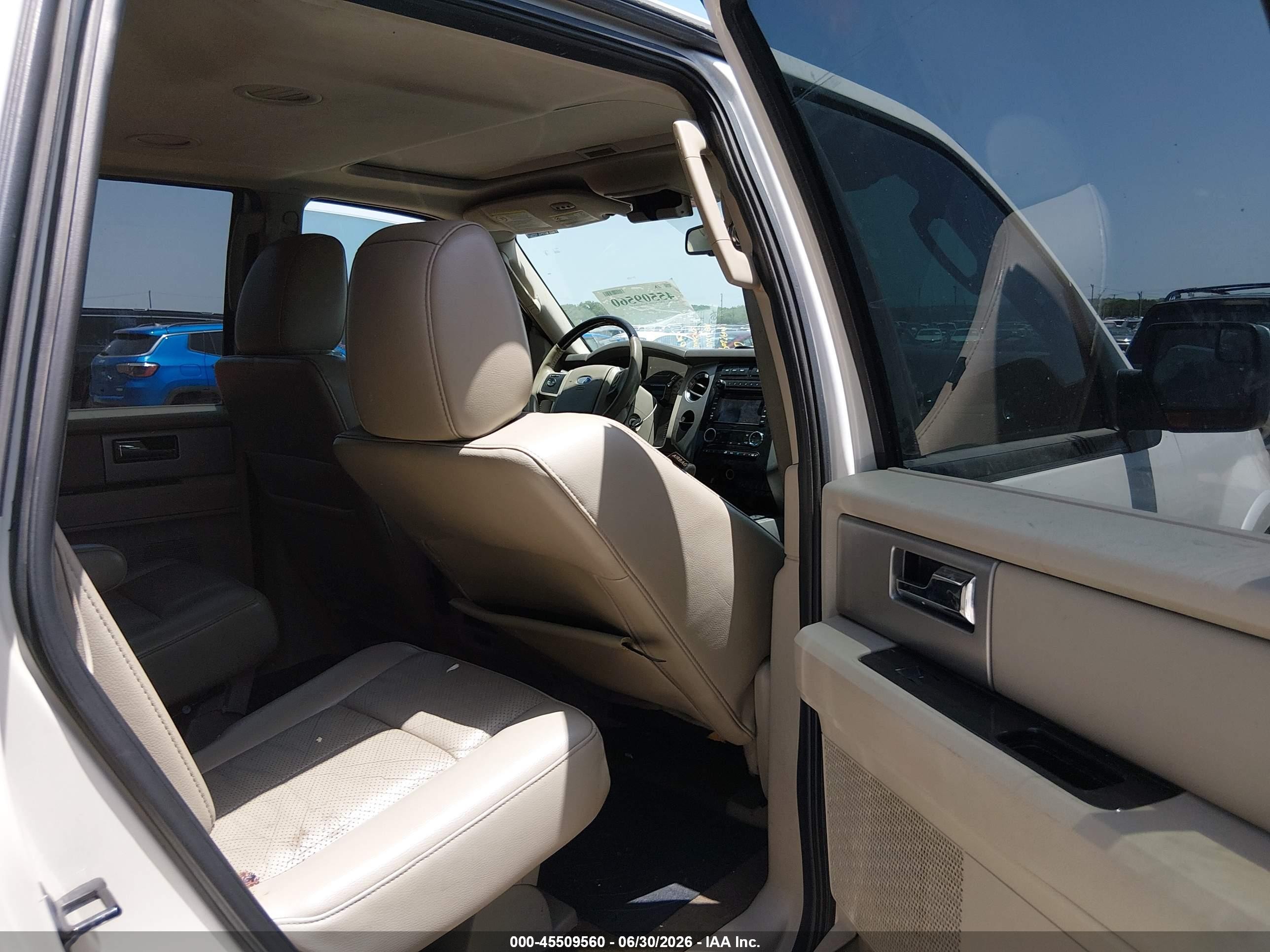 2013 Ford Expedition Limited Champagne vin: 1FMJU1K58DEF05666