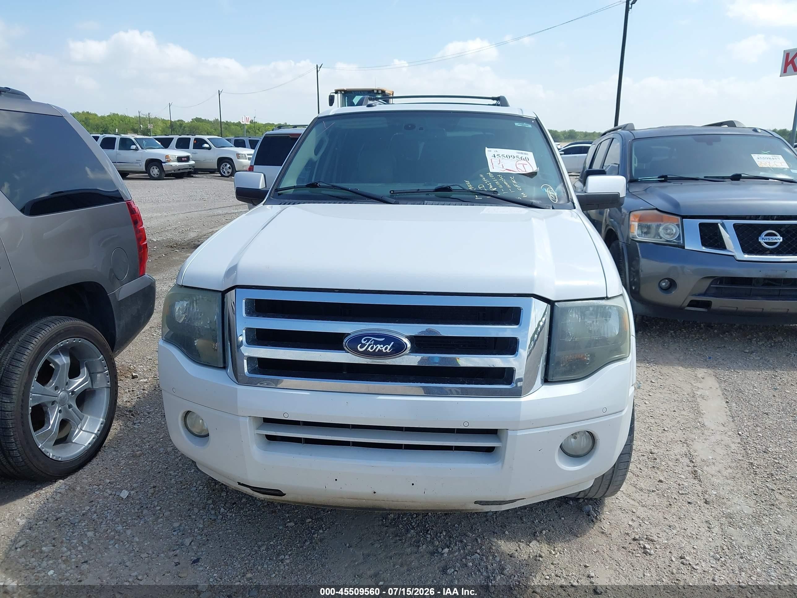 2013 Ford Expedition Limited Champagne vin: 1FMJU1K58DEF05666