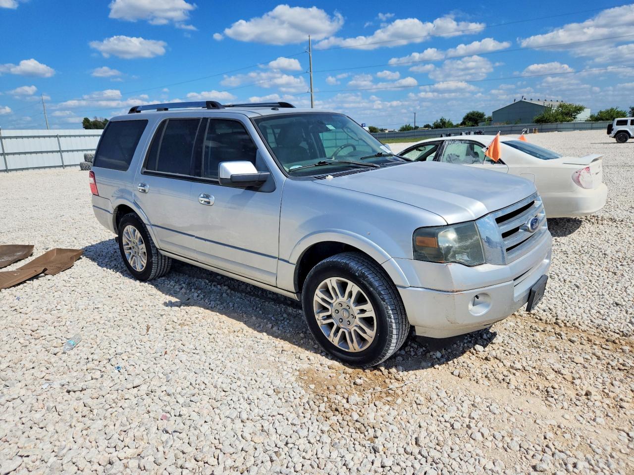 2011 Ford Expedition Limited Silver vin: 1FMJU1K59BEF25938