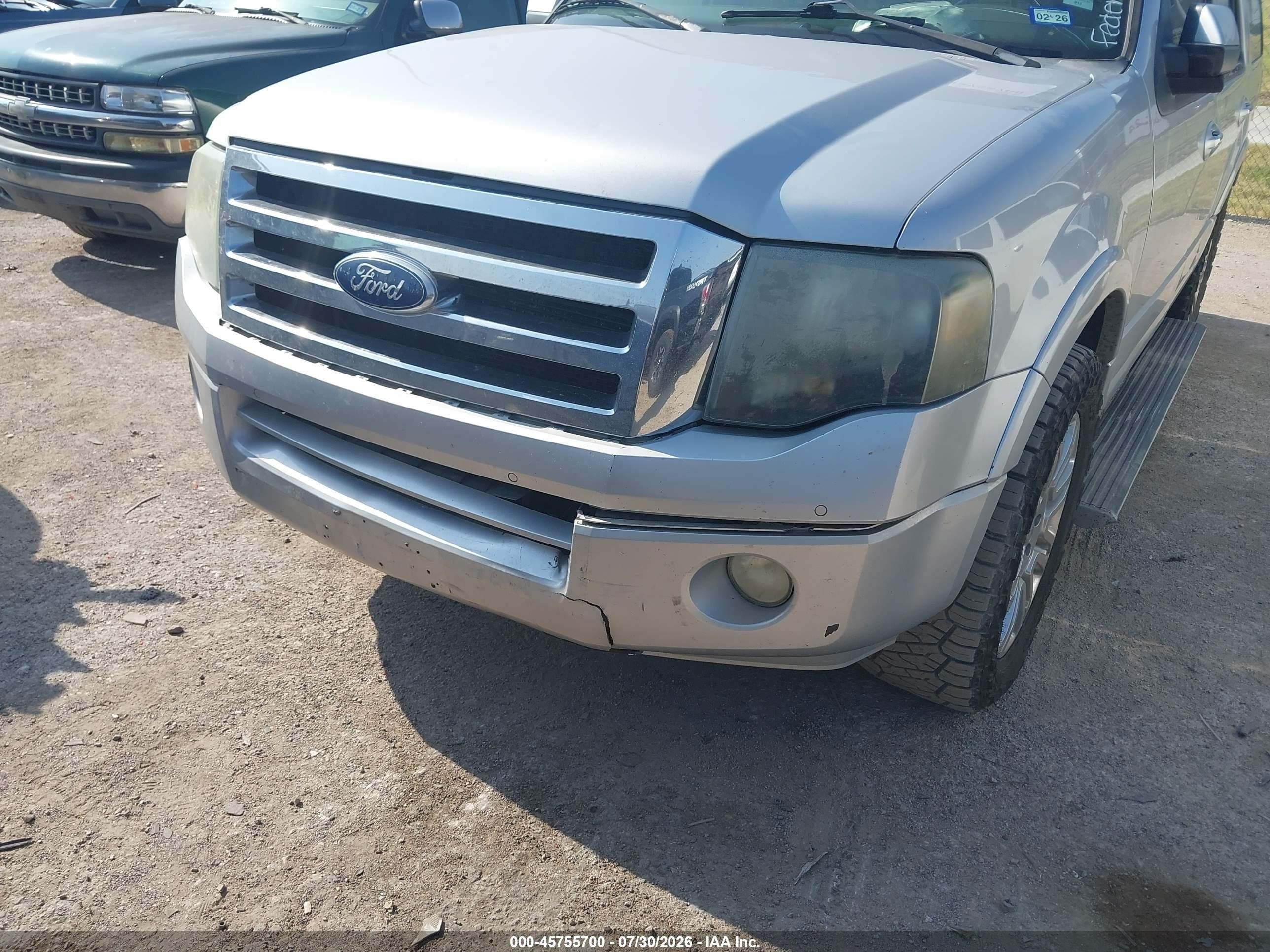 2012 Ford Expedition Limited Silver vin: 1FMJU1K59CEF11071